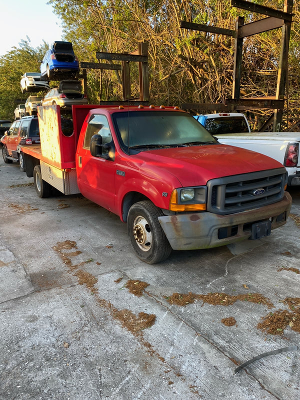 1999 Red Ford F-350 Super Duty